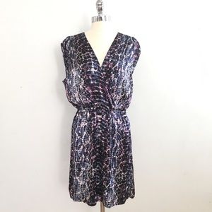 AQUA V-neck Sleeveless Holiday Dress